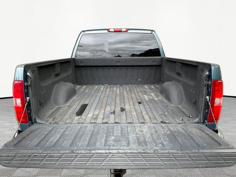 Used 2011 Chevrolet Silverado 1500 LTZ w/ Suspension Package, Off-Road AWD/4WD image 7