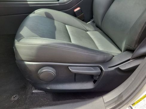 Used 2023 MAZDA CX-30 AWD 2.5 S w/ Select Package image 18