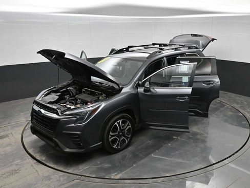 Used 2023 Subaru Ascent Limited image 40