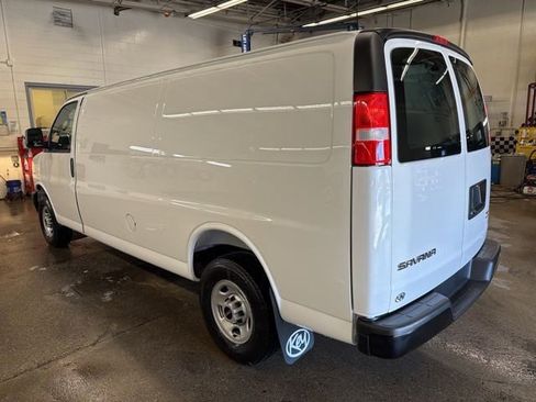 New 2026 GMC Savana 2500 Extended RWD image 4