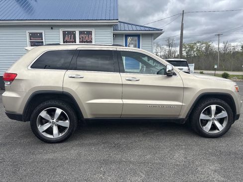 Used 2014 Jeep Grand Cherokee Limited w/ Luxury Group II AWD/4WD image 9