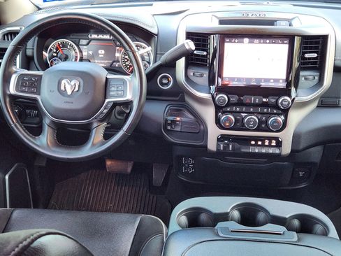 Used 2022 RAM 3500 Laramie image 31