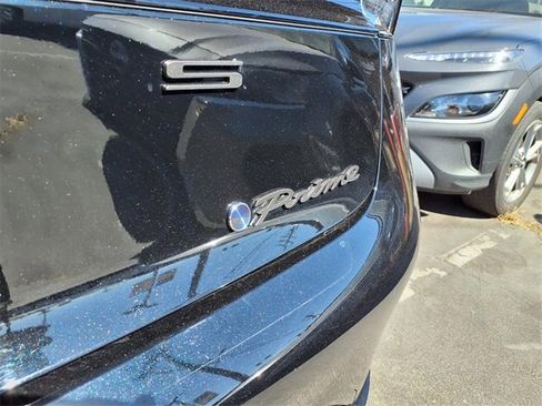 Used 2024 Toyota Prius Prime Premium image 9