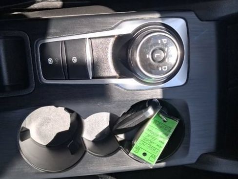Used 2024 Ford Escape Platinum AWD/4WD image 16