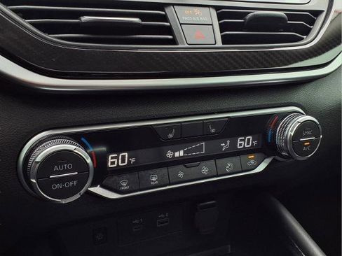 Certified 2025 Nissan Altima 2.5 SR w/ SR Premium Package image 24