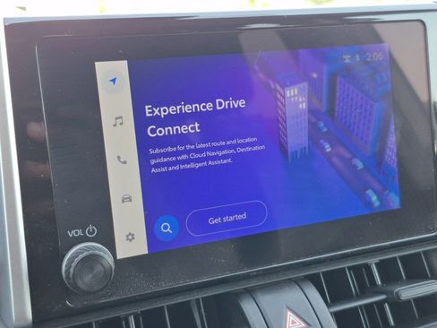 Used 2024 Toyota RAV4 LE image 21