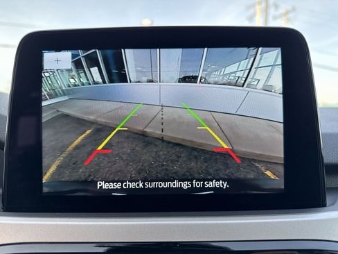 Used 2022 Ford Escape SE w/ SE Sport Appearance Package image 20