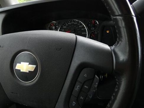 Used 2023 Chevrolet Express 2500 Extended w/ Driver Convenience Package image 25