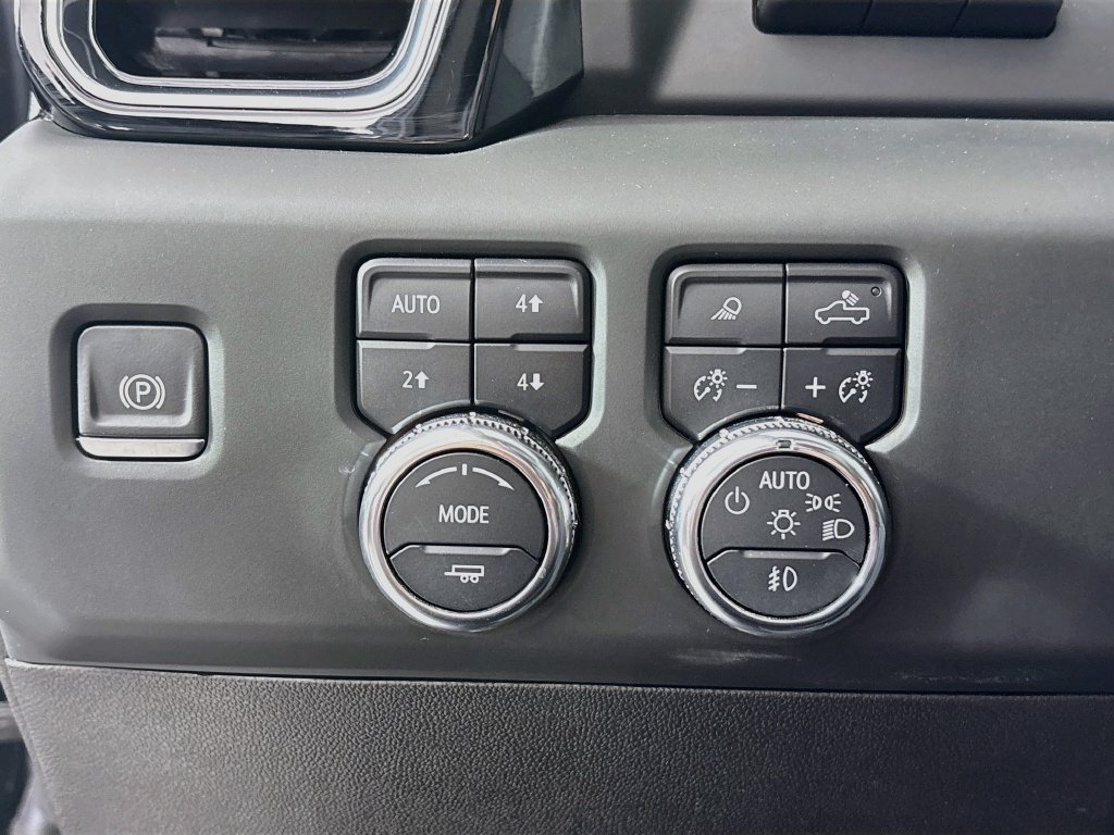 Certified 2024 GMC Sierra 2500 Denali w/ Denali Reserve Package AWD/4WD image 12