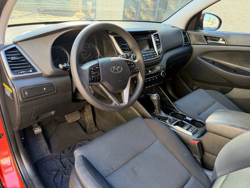 Used 2017 Hyundai Tucson SE FWD image 23