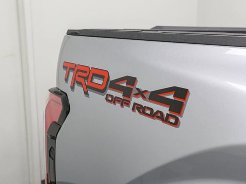 New 2026 Toyota Tundra Platinum AWD/4WD image 8