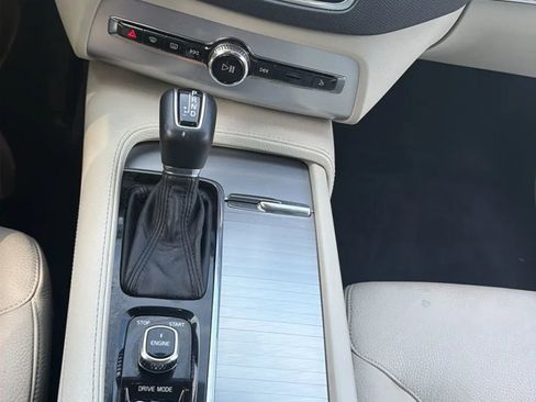 Used 2016 Volvo XC90 T5 Momentum AWD/4WD image 38