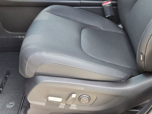New 2026 Kia Carnival SX Prestige FWD image 17
