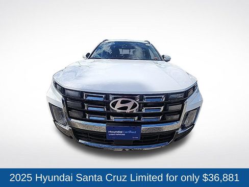 Certified 2025 Hyundai Santa Cruz Limited AWD/4WD image 2
