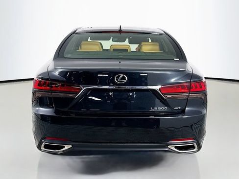 Used 2023 Lexus LS 500 AWD w/ Luxury Package image 6