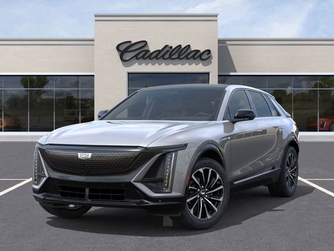 New 2025 Cadillac Lyriq Sport image 6