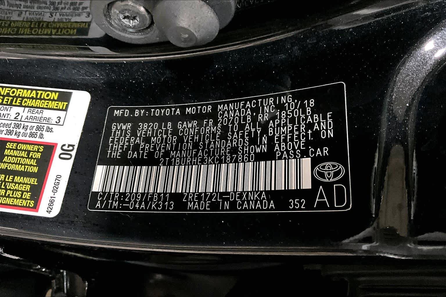 Used 2019 Toyota Corolla LE w/ Carpet Mat Package (TMS) FWD image 33