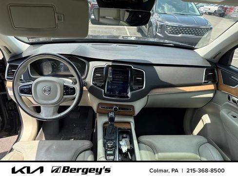 Used 2017 Volvo XC90 T6 Inscription w/ Vision Package AWD/4WD image 14