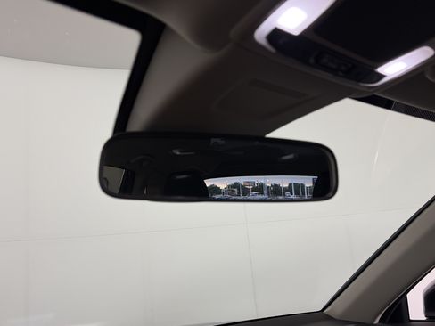 Used 2025 Honda CR-V LX image 28