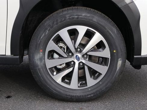 Certified 2025 Subaru Outback Premium w/ Popular Package #1A image 10