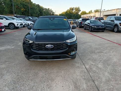 Used 2025 Ford Escape ST-Line AWD/4WD image 5