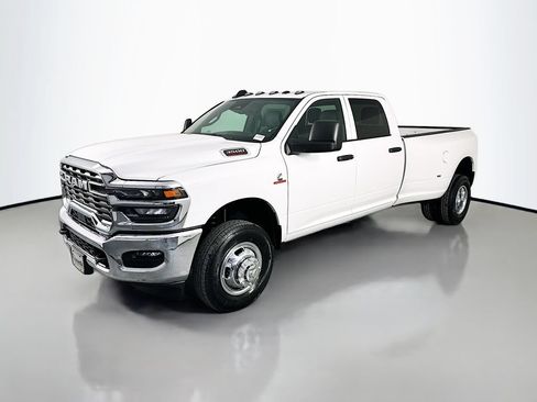 New 2026 RAM 3500 Tradesman AWD/4WD image 3