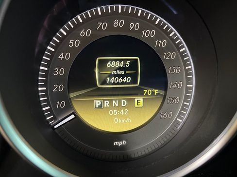 Used 2012 Mercedes-Benz C 250 Sedan image 15
