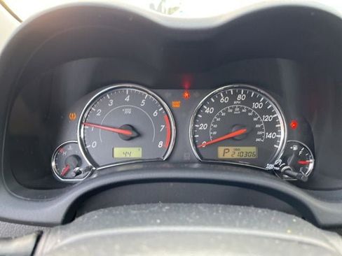 Used 2013 Toyota Corolla S image 8