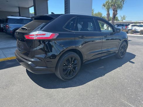Used 2023 Ford Edge SE w/ Black Appearance Package AWD/4WD image 4