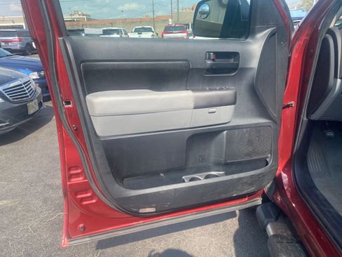 Used 2010 Toyota Tundra 2WD Double Cab image 11