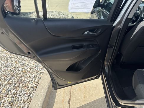 Used 2020 Chevrolet Equinox LT AWD/4WD image 9