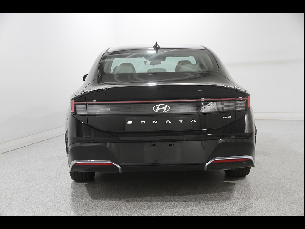 Certified 2026 Hyundai Sonata SEL AWD/4WD image 20