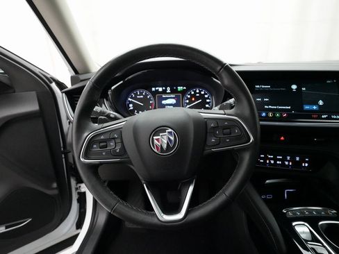 Used 2023 Buick Envision Avenir image 4