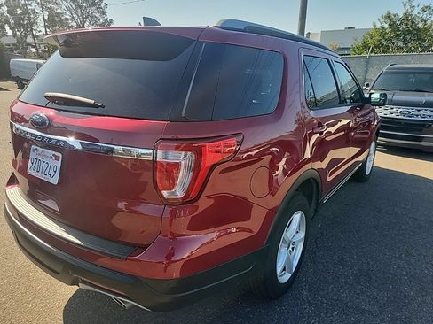 Used 2018 Ford Explorer XLT FWD image 14