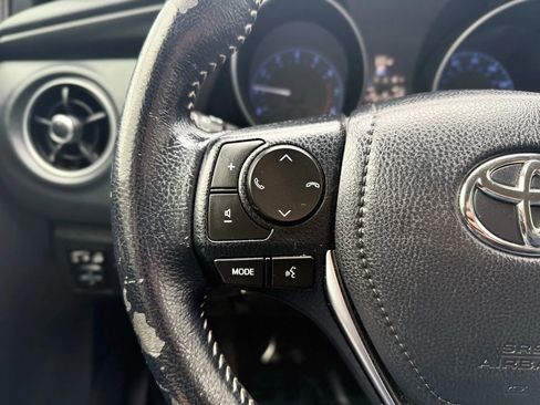 Used 2017 Toyota Corolla iM w/ Carpet Mat Package image 13