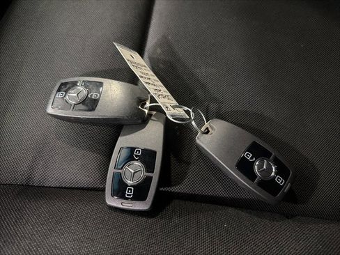 Used 2021 Mercedes-Benz Sprinter 2500 image 22