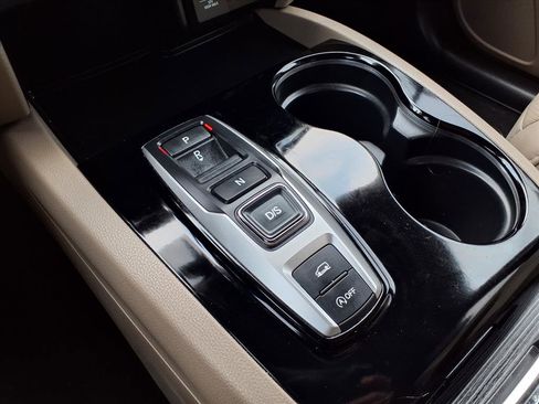 Certified 2017 Honda Pilot Elite image 12