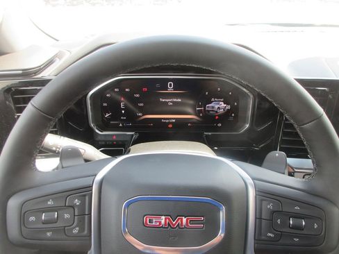 New 2026 GMC Sierra 1500 SLT w/ SLT Premium Plus Package AWD/4WD image 18