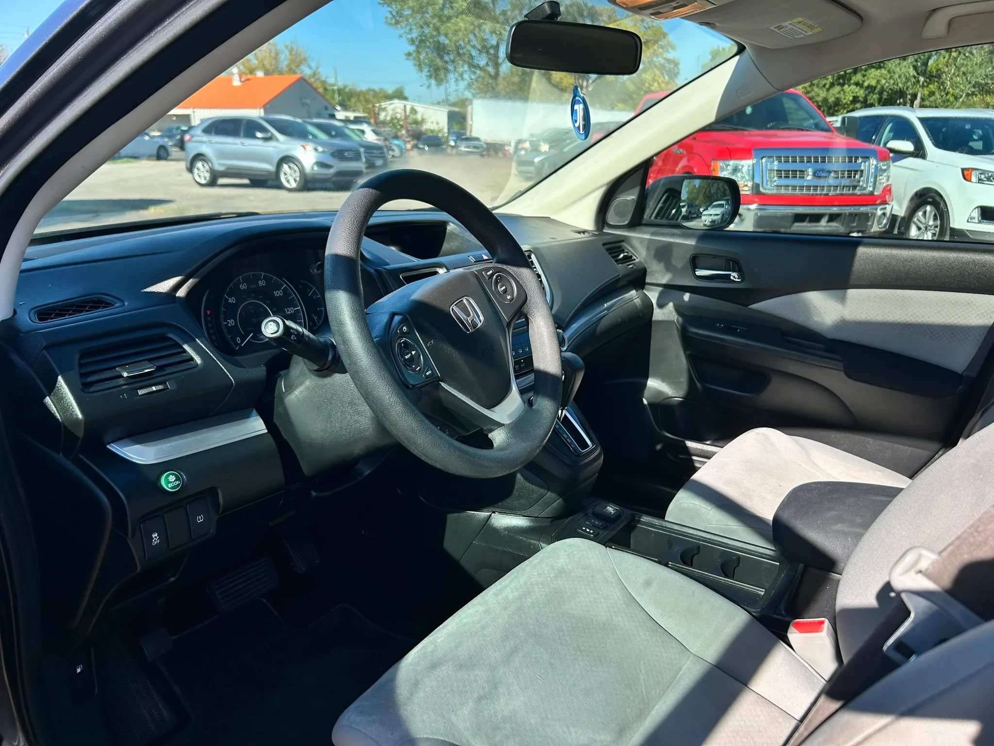 Used 2015 Honda CR-V EX image 2