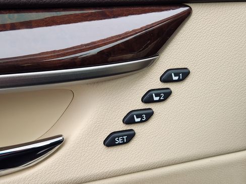 Used 2017 Lexus ES 350 image 31