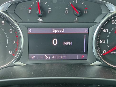 Used 2023 Chevrolet Blazer LT FWD image 26