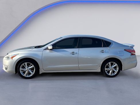 Used 2014 Nissan Altima 2.5 SL w/ Technology Package image 7