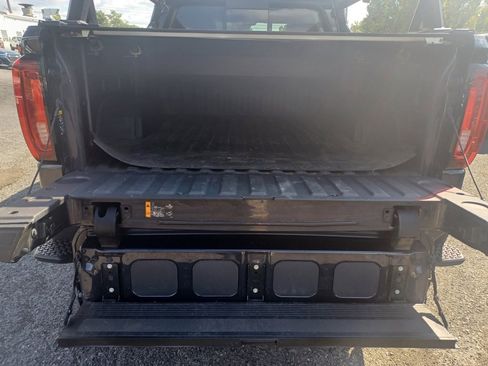 Used 2023 GMC Sierra 1500 Denali Ultimate image 12