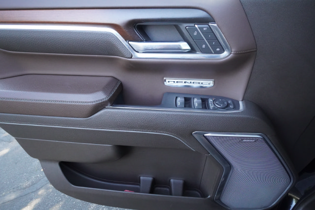 Used 2024 GMC Sierra 1500 Denali AWD/4WD image 15