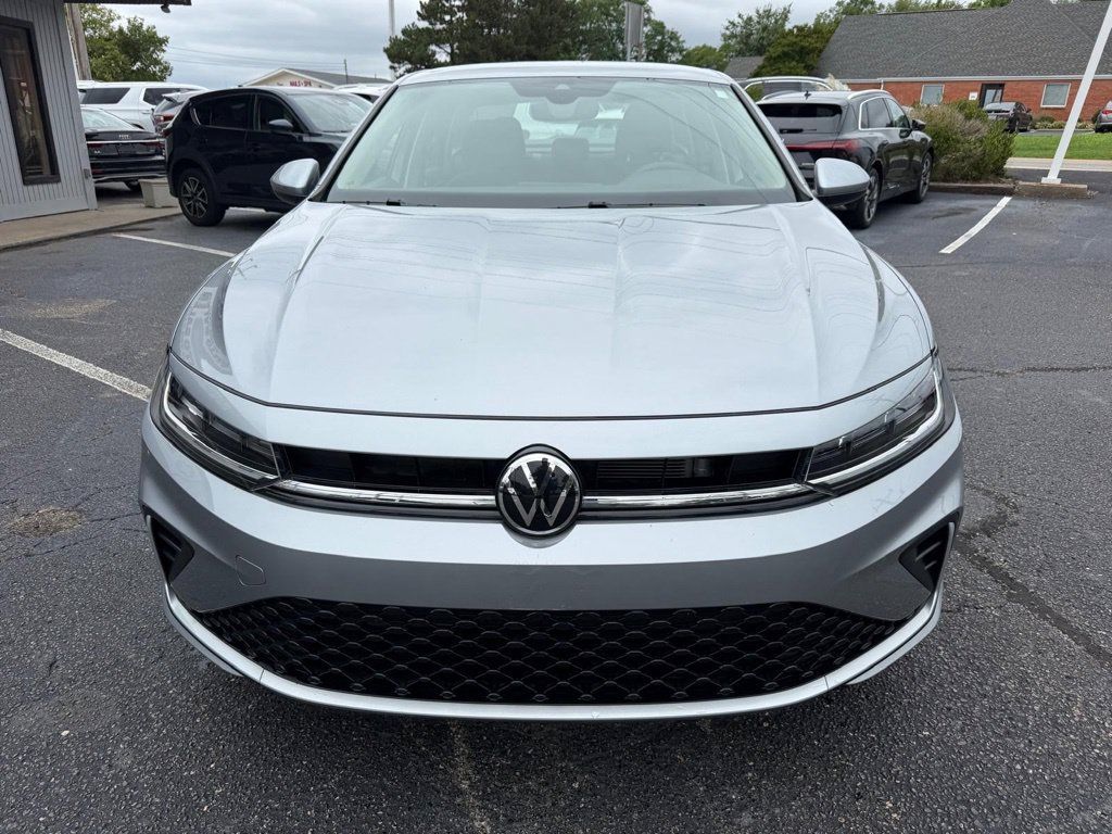 Used 2025 Volkswagen Jetta S FWD image 3