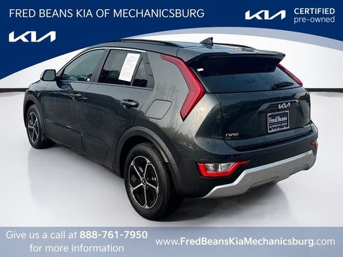 Certified 2025 Kia Niro EX FWD image 5
