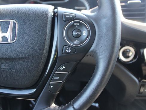 Used 2020 Honda Ridgeline RTL-E image 19