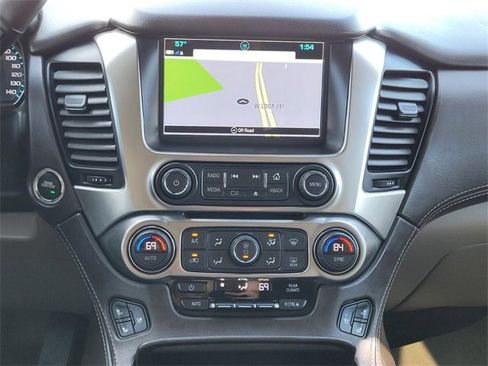 Used 2019 Chevrolet Suburban Premier image 23