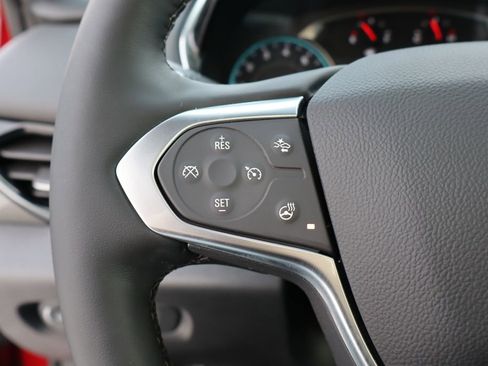 Used 2023 Chevrolet Traverse LT w/ LT Premium Package image 17