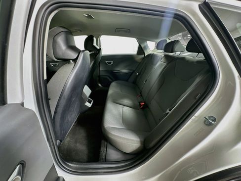Used 2025 Kia K4 FWD image 26